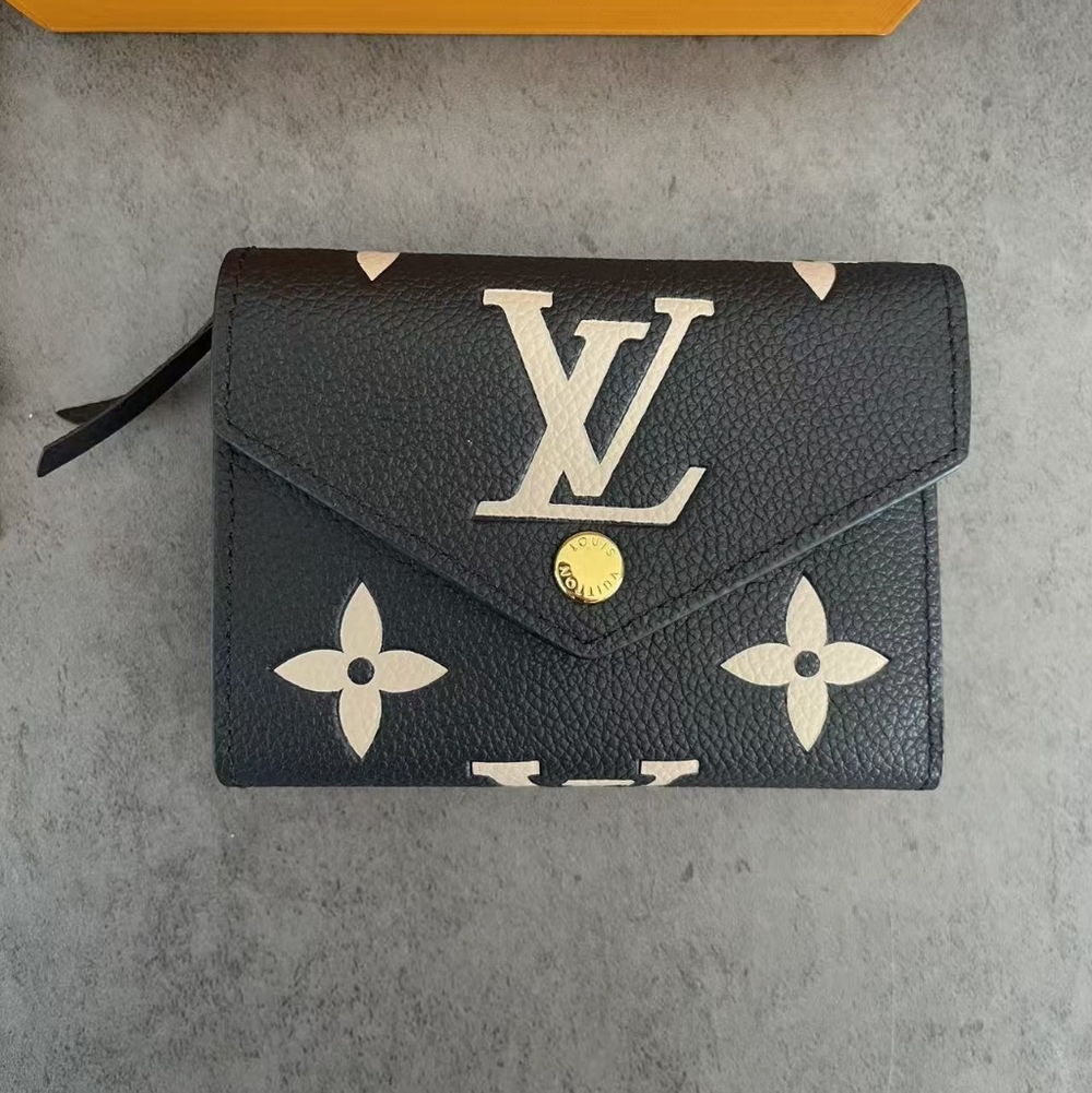 Louis Vuitton Victorine Wallet